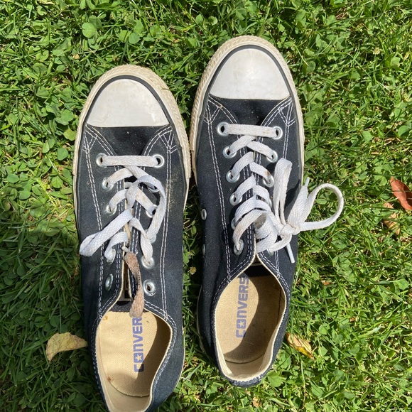 Converse Shoes - black converse